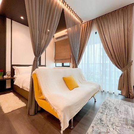 Aurora Vista Homestay Bangi At Vista Bangi With Wifi Netflix Gym Sauna Coway Swimming Pool-River View Kajang Exterior photo