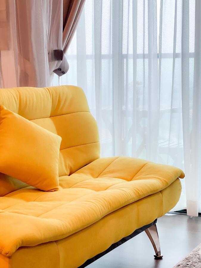 Aurora Vista Homestay Bangi At Vista Bangi With Wifi Netflix Gym Sauna Coway Swimming Pool-River View Kajang Exterior photo